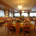 Hotel Alpe 3*