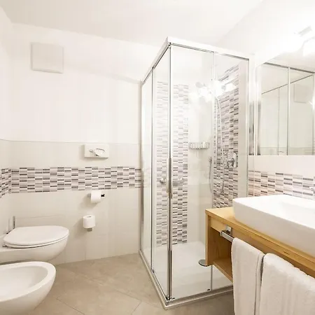 Alpe Hotel 3*