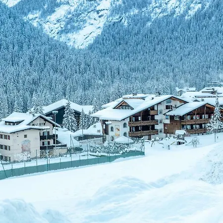 Alpe 3*