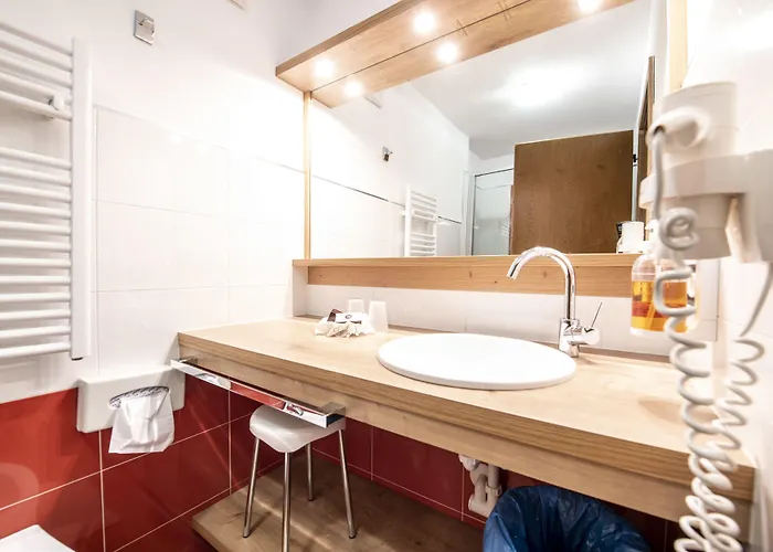 Alpe 3* קאנזיי