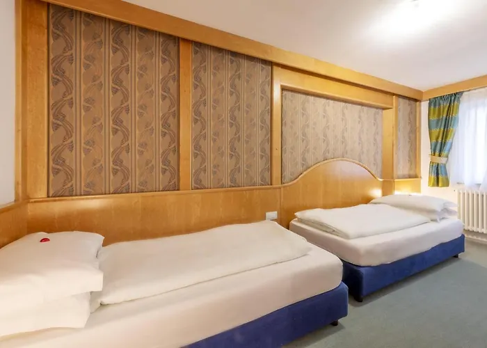 فندق Alpe كنازاي